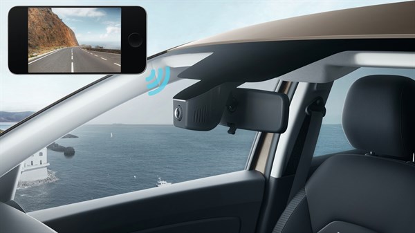 Renault DUSTER - Caixa negra com vídeo integrado